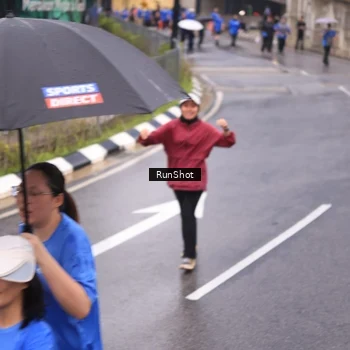 Runner Photo 7937350