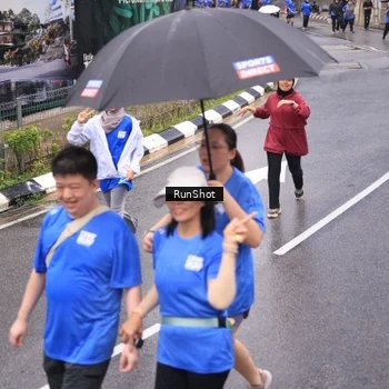Runner Photo 7937351