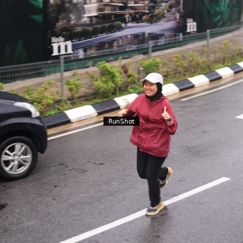 Runner Photo 7937369