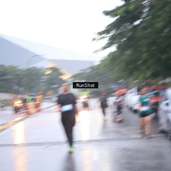 Runner Photo 7937394