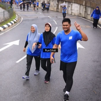Runner Photo 7937403