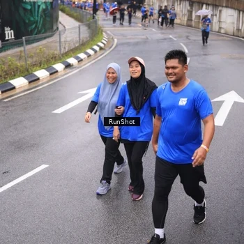 Runner Photo 7937416