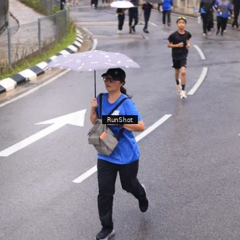 Runner Photo 7937421