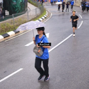 Runner Photo 7937425