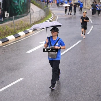 Runner Photo 7937427