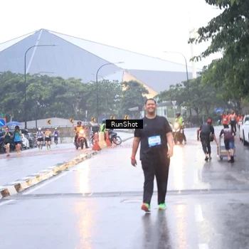 Runner Photo 7937437
