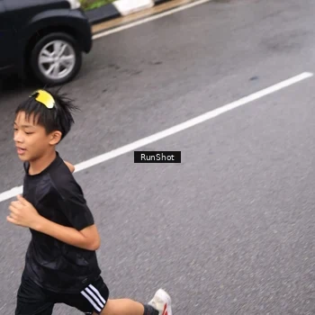 Runner Photo 7937458