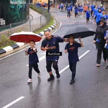 Runner Photo 7937508