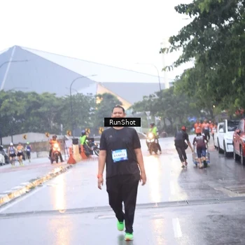 Runner Photo 7937517