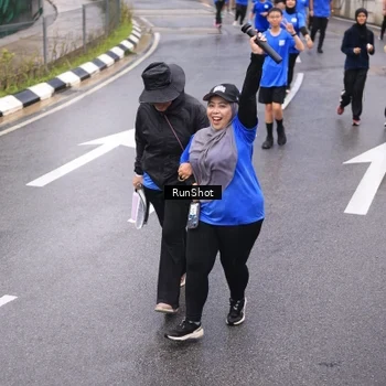 Runner Photo 7937532