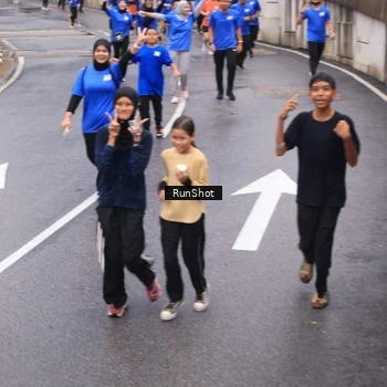 Runner Photo 7937562