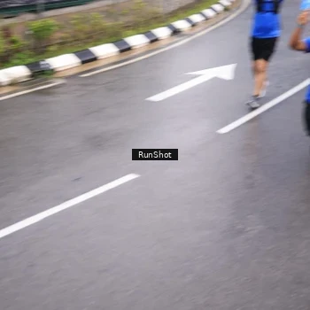 Runner Photo 7937649