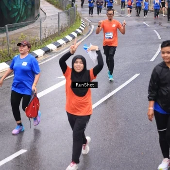 Runner Photo 7937722