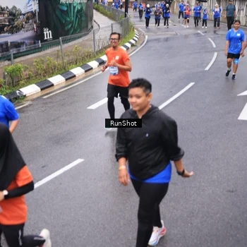 Runner Photo 7937741