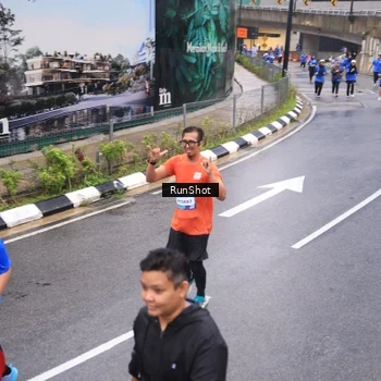 Runner Photo 7937744