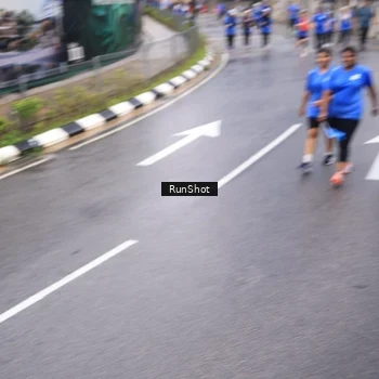 Runner Photo 7937764