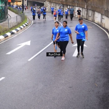 Runner Photo 7937770