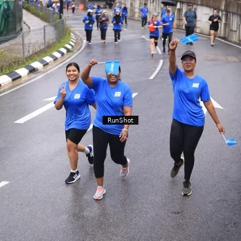 Runner Photo 7937786