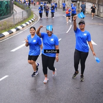 Runner Photo 7937787