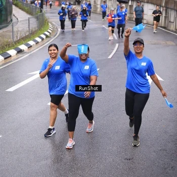 Runner Photo 7937788