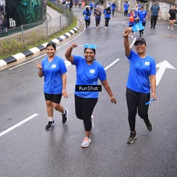 Runner Photo 7937793