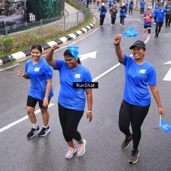 Runner Photo 7937798