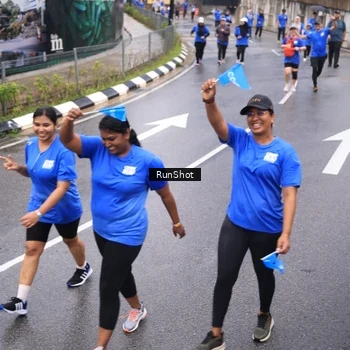 Runner Photo 7937802