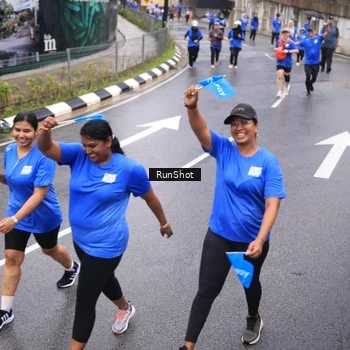 Runner Photo 7937803