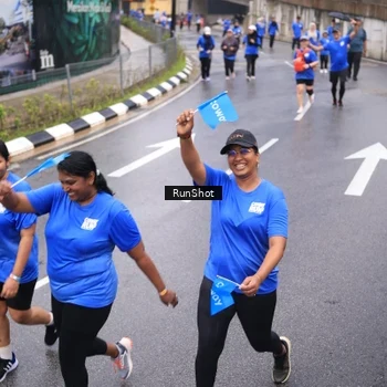 Runner Photo 7937804