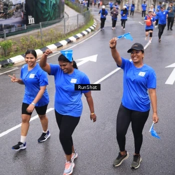Runner Photo 7937805