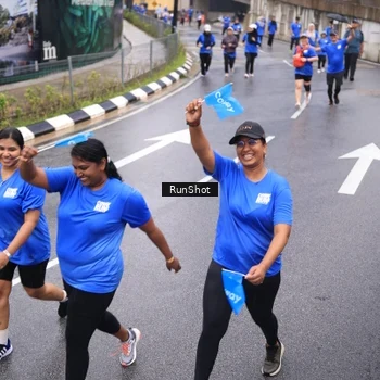 Runner Photo 7937810