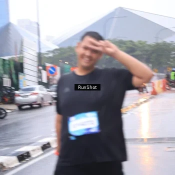 Runner Photo 7937826