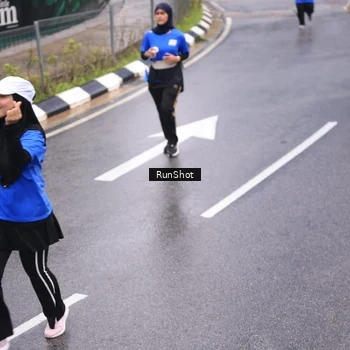 Runner Photo 7937882