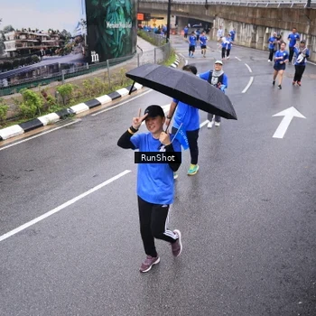 Runner Photo 7937972