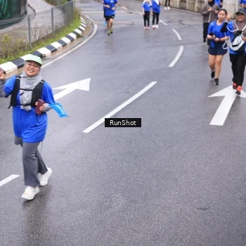 Runner Photo 7937989