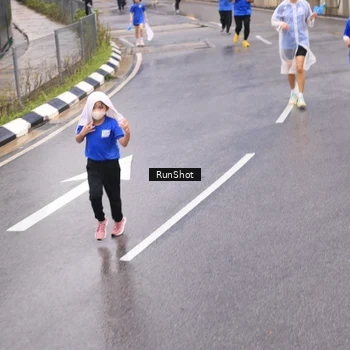 Runner Photo 7938097