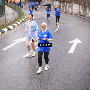 Runner Photo 7938126