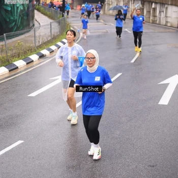Runner Photo 7938127