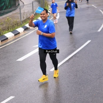 Runner Photo 7938161
