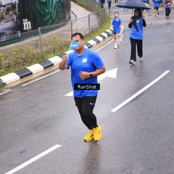 Runner Photo 7938164