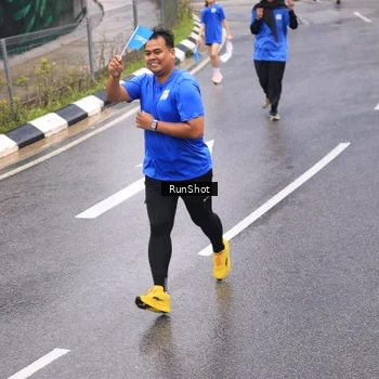 Runner Photo 7938194
