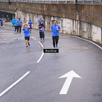 Runner Photo 7938201