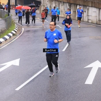 Runner Photo 7938212