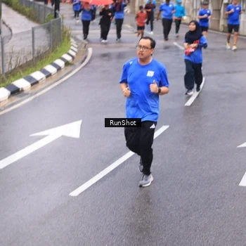 Runner Photo 7938219