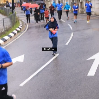 Runner Photo 7938222