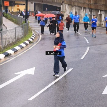 Runner Photo 7938227