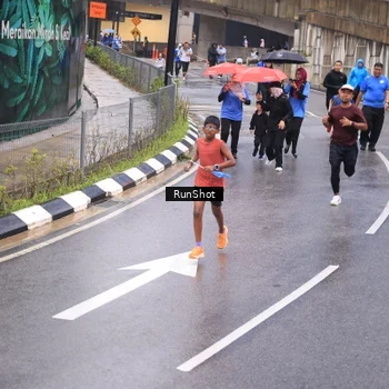 Runner Photo 7938257