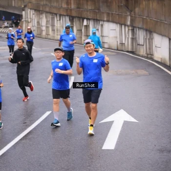 Runner Photo 7938291