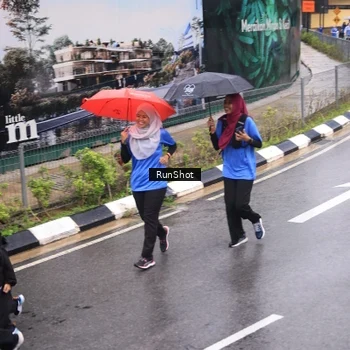 Runner Photo 7938327