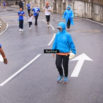 Runner Photo 7938370